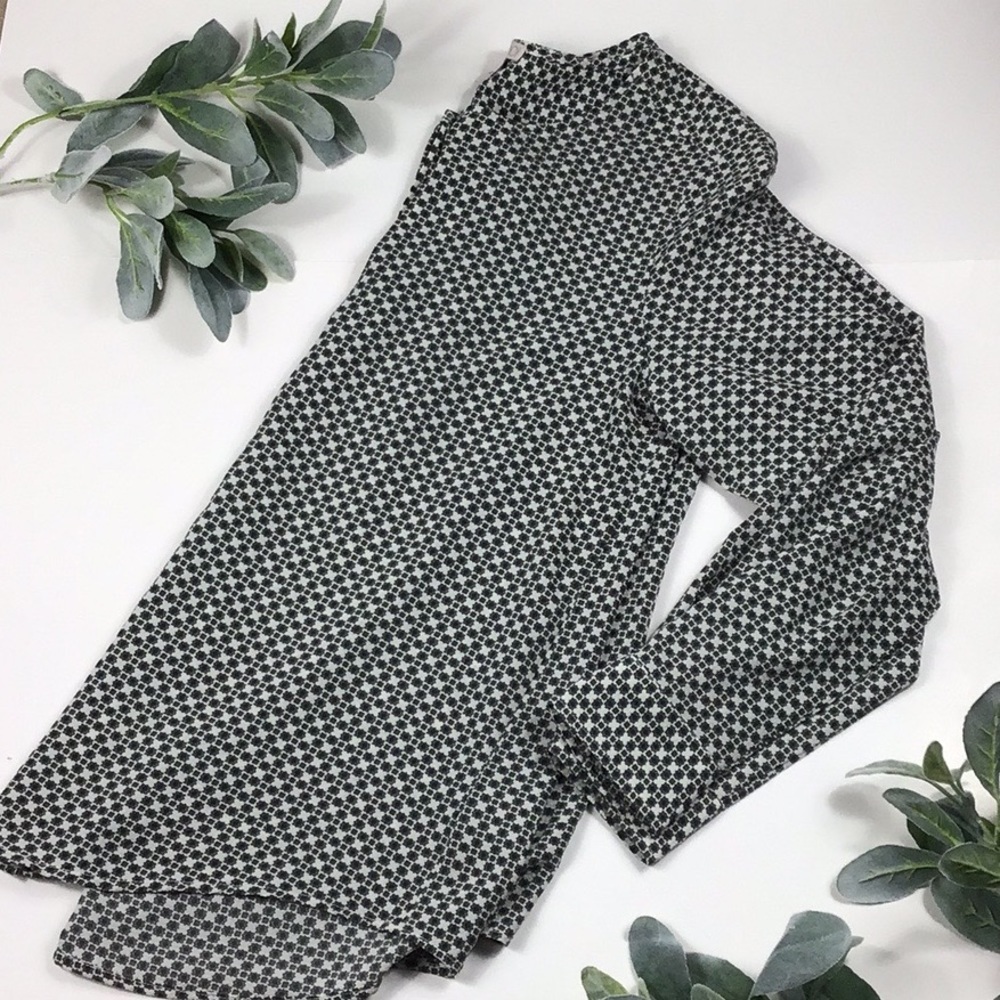Lila Rose > Floral Blouse Medium